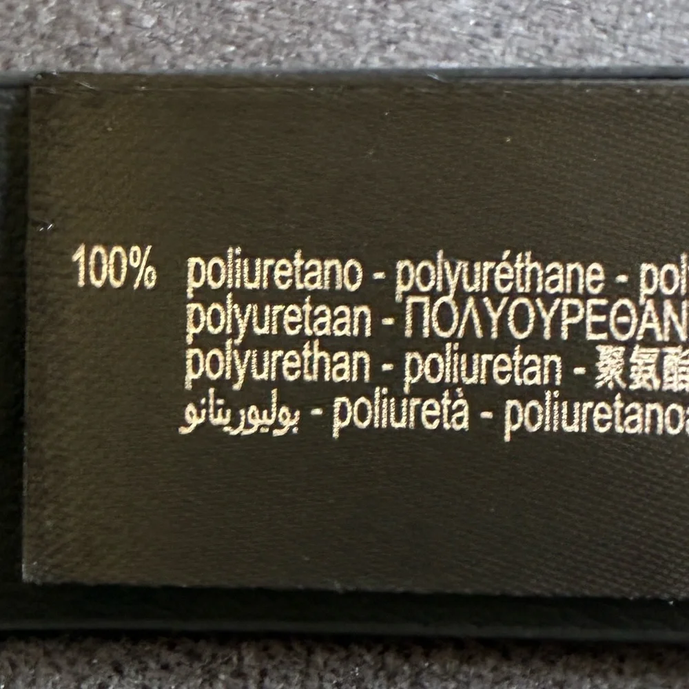 NWOT. Zara Kids Black Faux Leather Belt with Buckle and Loop Closure. Size 6-9.